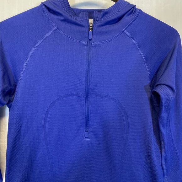 Lululemon Blue Run Dash Half Zip Pullover Long Sleeve Pullover Sweatshirt Size 6 - Picture 2 of 10